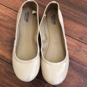 Mossimo Nude Flats